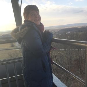 Meet your Posher, Lily